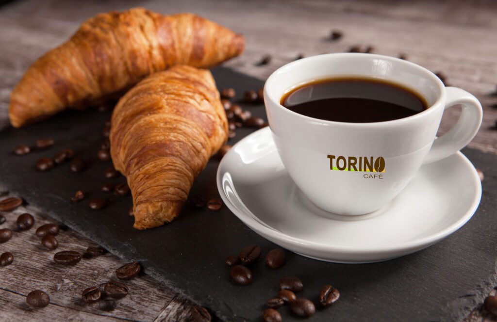 ALT="cafe y cornetto"